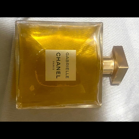 Chanel Gabrielle almost full bottle of perfume. - Picture 3 of 4